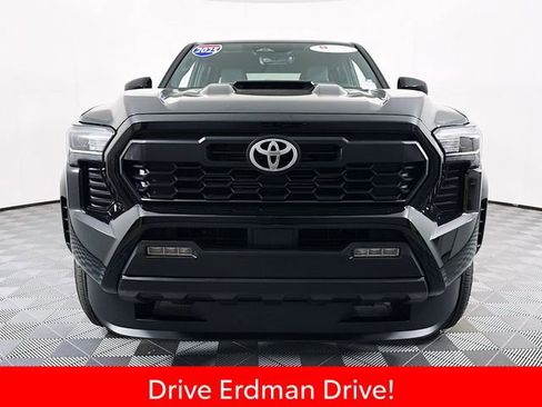 Certified 2025 Toyota Tacoma TRD Sport RWD image 2