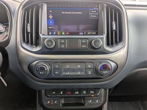 Used 2021 Chevrolet Colorado Z71 image 18