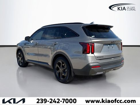 New 2026 Kia Sorento SX Prestige image 3