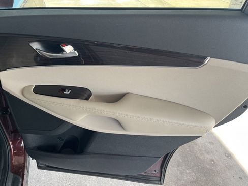 Used 2020 Kia Sorento EX image 17