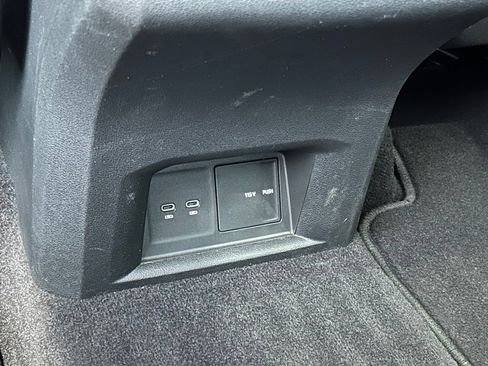Used 2022 Volkswagen Atlas SE AWD/4WD image 56