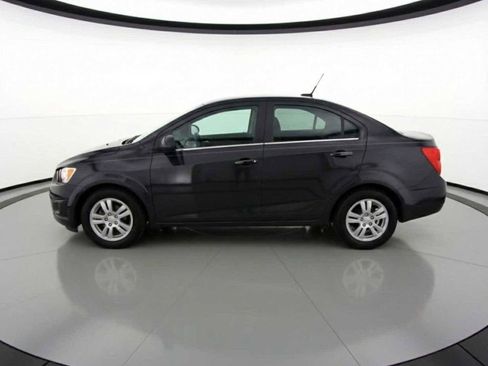 Used 2013 Chevrolet Sonic LT image 7