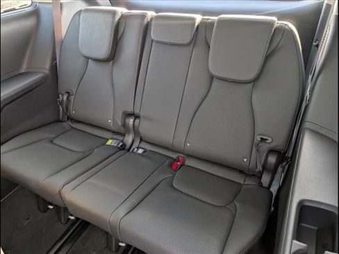 New 2026 Kia Carnival SX Prestige FWD image 9