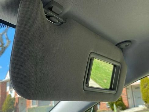 Used 2023 Toyota Camry XSE FWD image 34