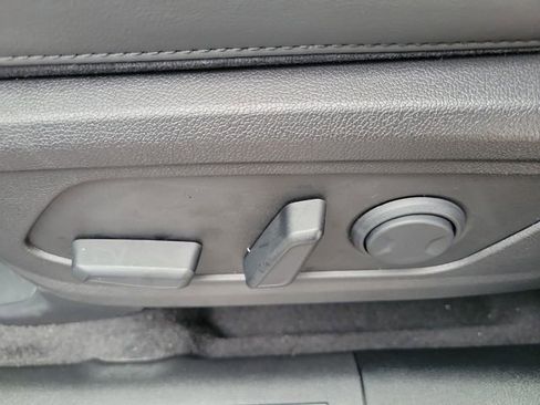 New 2026 Kia Sorento S w/ S Panoramic Sunroof Package image 19