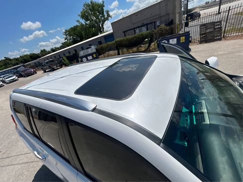 Used 2011 Lexus GX 460 image 8