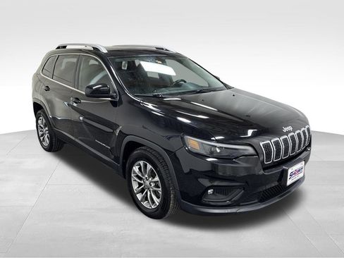 Used 2019 Jeep Cherokee Latitude Plus FWD image 3
