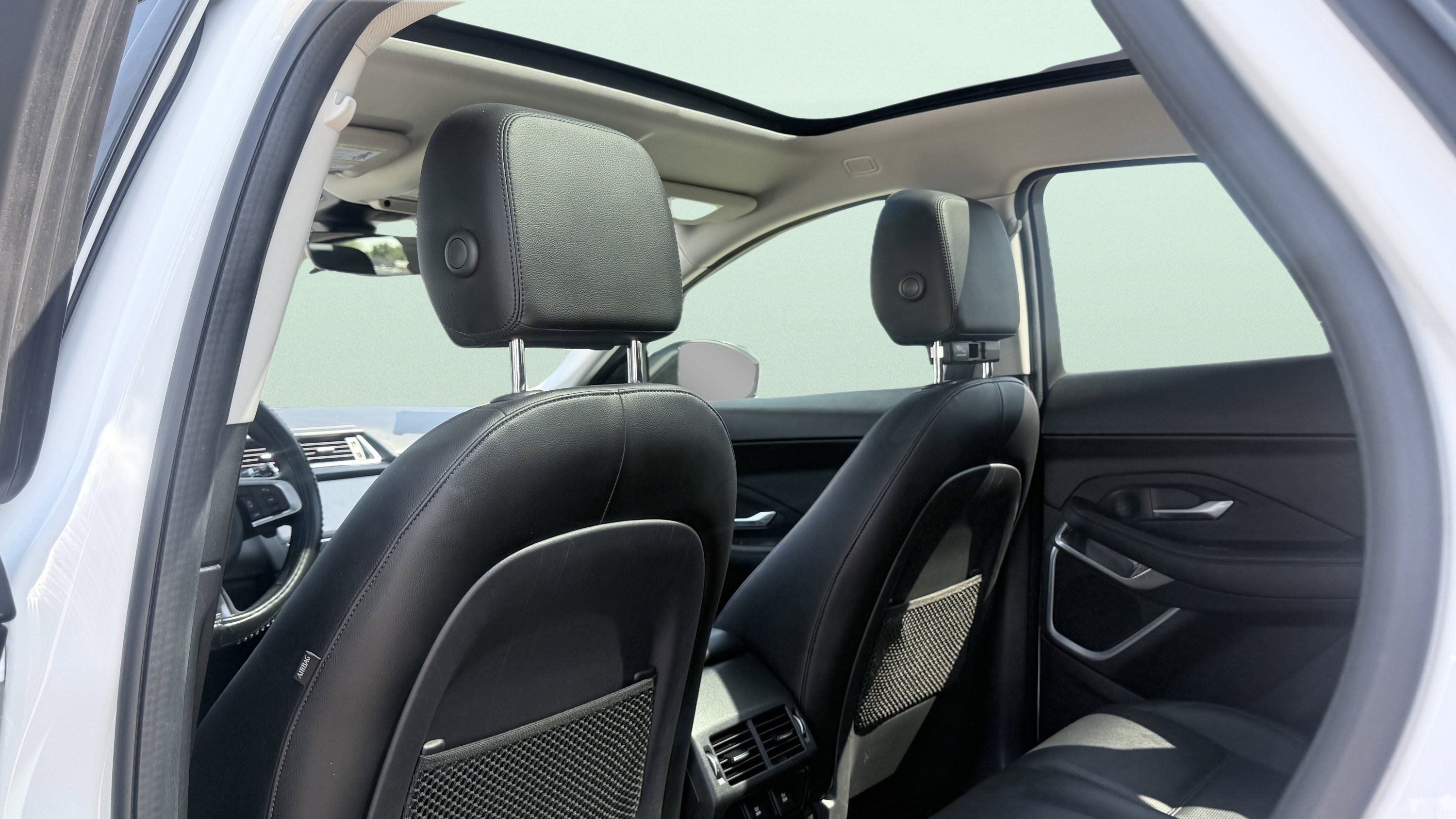 Used 2020 Jaguar E-PACE SE AWD/4WD image 39