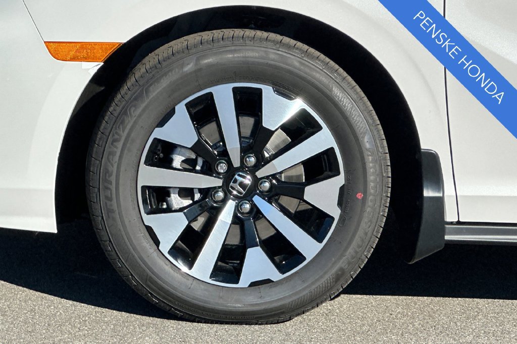New 2026 Honda Odyssey EX-L image 34
