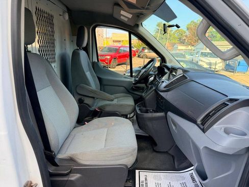 Used 2015 Ford Transit 250 130 Low Roof w/ Exterior Upgrade Package RWD image 14