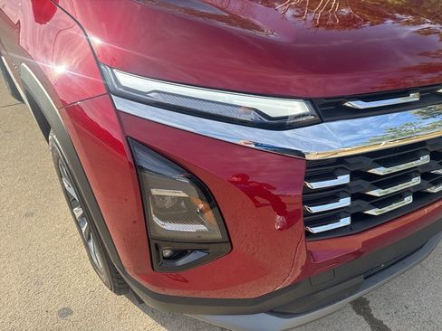 New 2026 Chevrolet Equinox LT w/ Safety and Technology Package FWD image 14