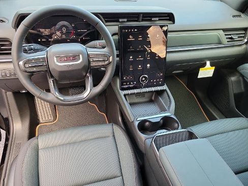 New 2026 GMC Terrain AT4 w/ Convenience Package III AWD/4WD image 16
