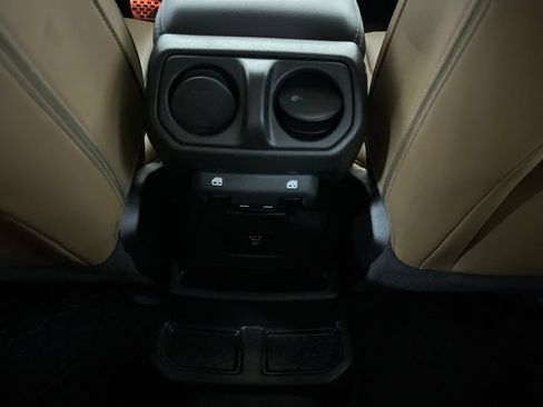 Used 2023 Jeep Wrangler Unlimited Sahara w/ Cold Weather Group AWD/4WD image 30