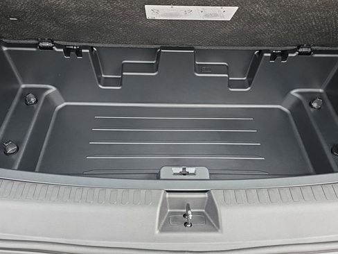 New 2026 Chevrolet Traverse LT image 23