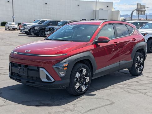 Used 2025 Hyundai Kona SEL AWD/4WD image 10
