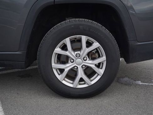 Used 2022 Jeep Grand Cherokee L Limited image 44