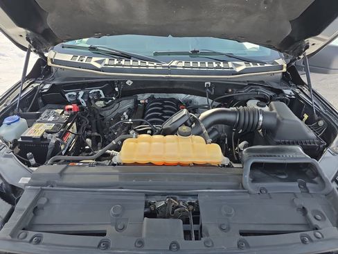 Used 2018 Ford F150 XLT w/ Trailer Tow Package image 28