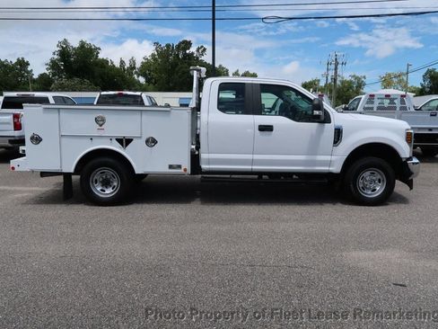 Used 2019 Ford F250 XL w/ XL Value Package AWD/4WD image 6