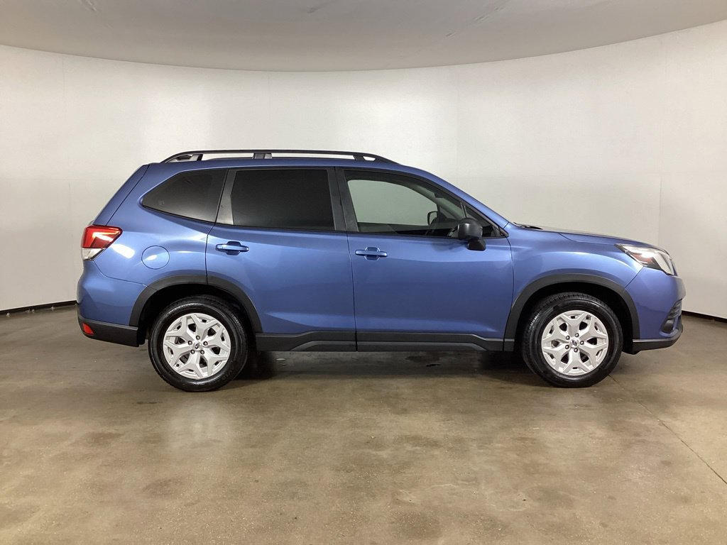 Used 2024 Subaru Forester AWD/4WD image 4