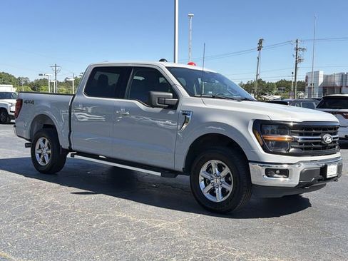 Used 2024 Ford F150 XLT AWD/4WD image 2