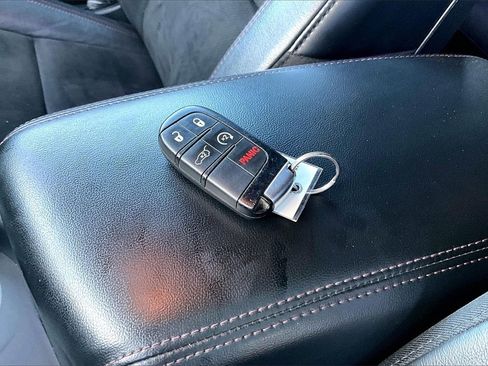 Used 2021 Dodge Durango R/T w/ Blacktop Package image 33