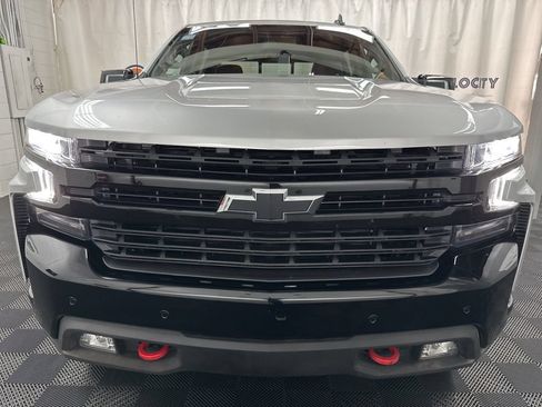 Used 2021 Chevrolet Silverado 1500 LT Trail Boss w/ Convenience Package II AWD/4WD image 4