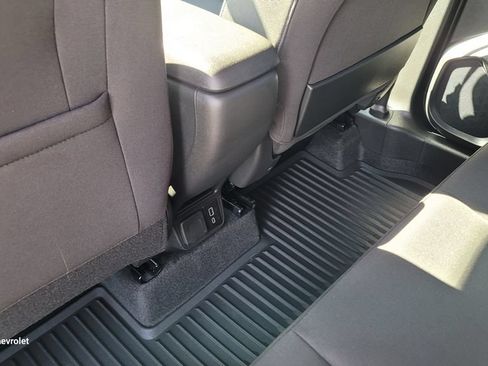 Used 2025 Chevrolet TrailBlazer LT w/ Convenience Package FWD image 25