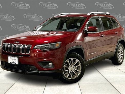 Used 2021 Jeep Cherokee Latitude Lux w/ Comfort/Convenience Group image 3