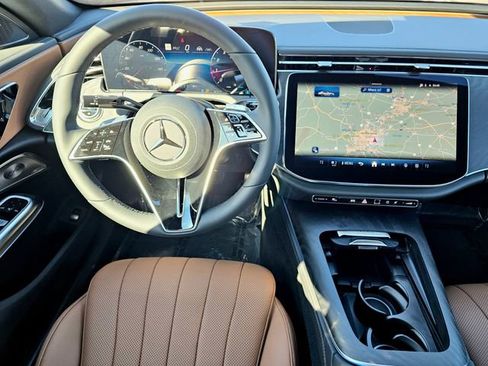 New 2026 Mercedes-Benz E 350 4MATIC Sedan image 29
