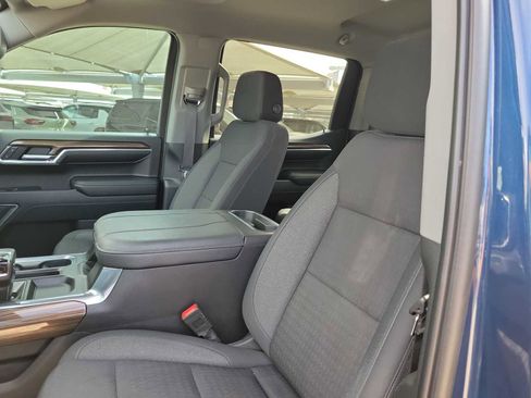 Used 2023 Chevrolet Silverado 1500 LT Trail Boss w/ Protection Package image 7