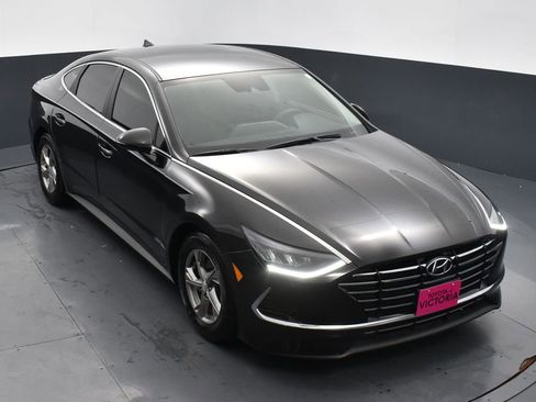 Used 2022 Hyundai Sonata SE w/ Cargo Package image 10