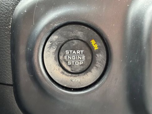 Used 2021 Jeep Wrangler Unlimited Sport w/ Sun And Sound Package AWD/4WD image 14