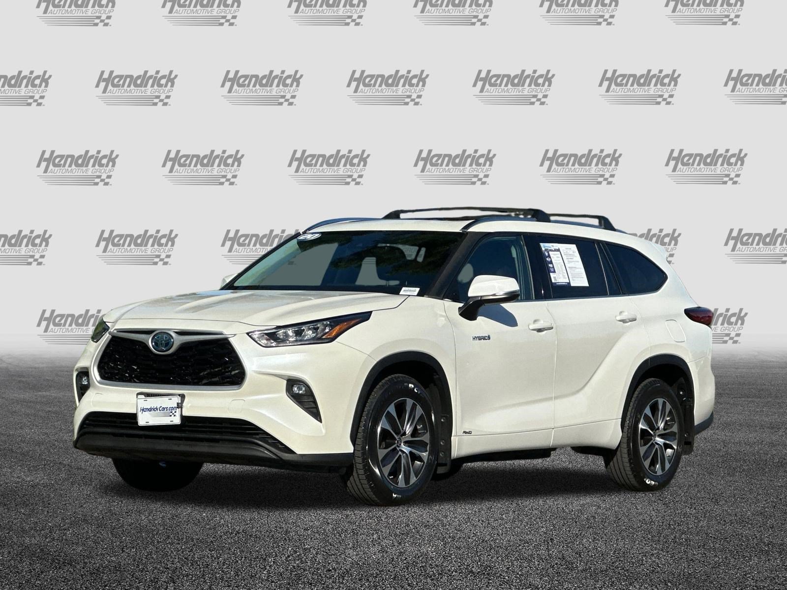 Used 2020 Toyota Highlander XLE AWD/4WD image 9