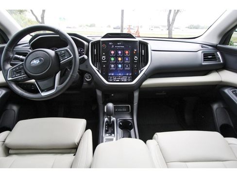 Certified 2024 Subaru Ascent Limited w/ Technology Package AWD/4WD image 9