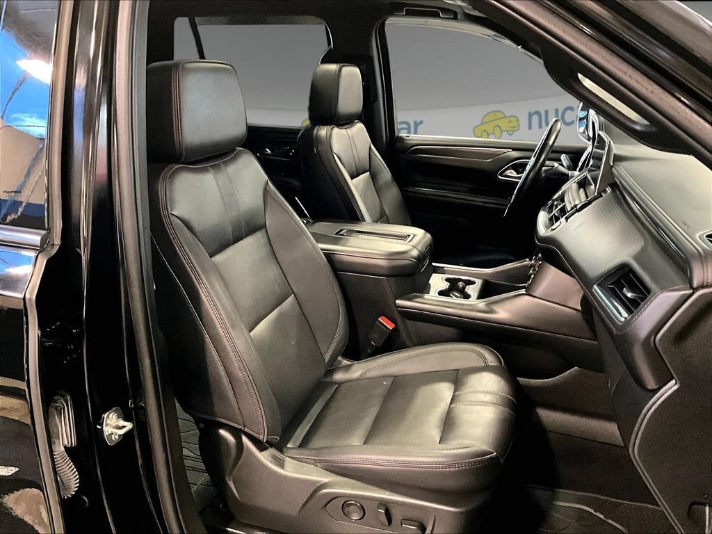 Used 2022 Chevrolet Tahoe RST w/ Sport Performance Package AWD/4WD image 11