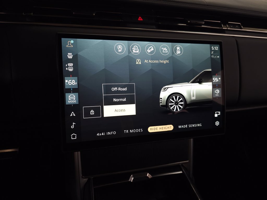 Certified 2025 Land Rover Range Rover Autobiography AWD/4WD image 35
