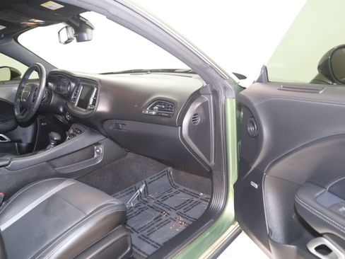 Used 2023 Dodge Challenger SXT w/ Plus Package RWD image 49