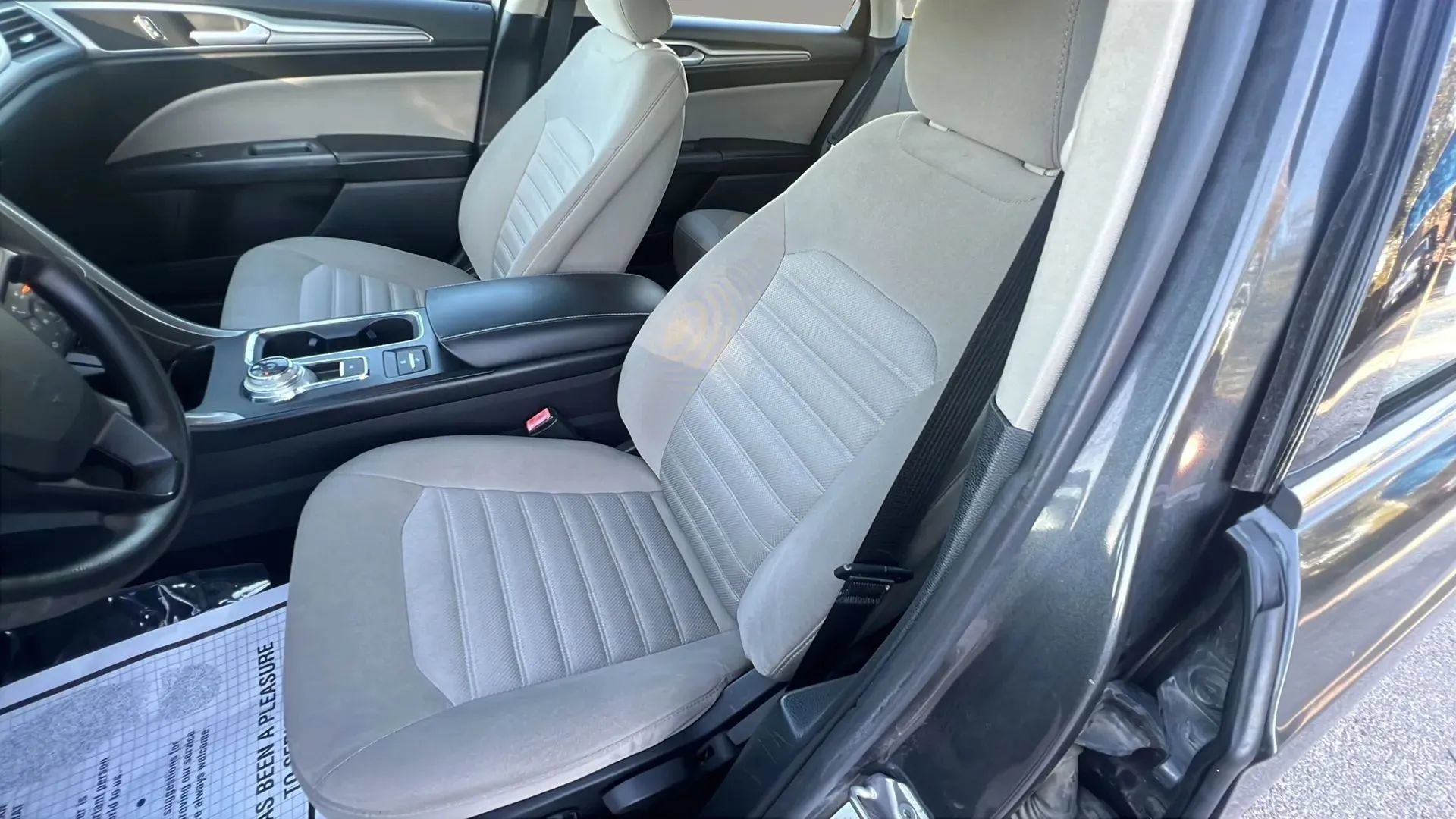 Used 2018 Ford Fusion S FWD image 17