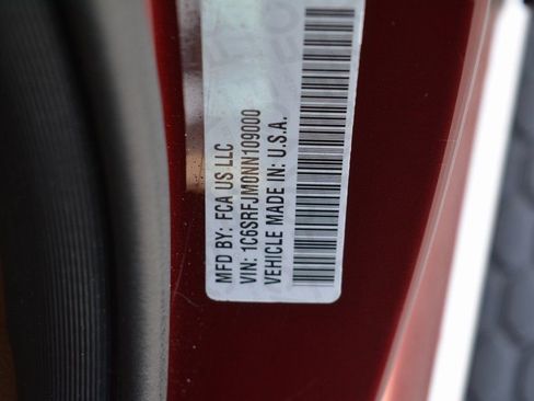 Used 2022 RAM 1500 Laramie image 29