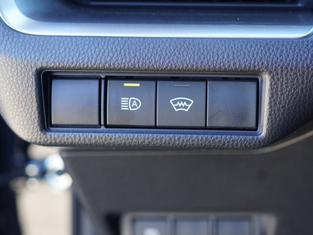 Certified 2025 Toyota Prius LE FWD image 16