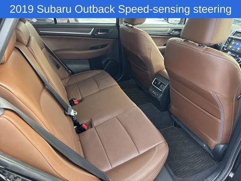 Used 2019 Subaru Outback 3.6R Touring image 22