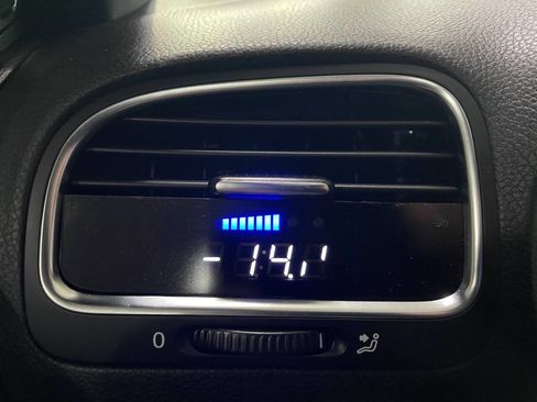 Used 2013 Volkswagen Golf R 2-Door image 36