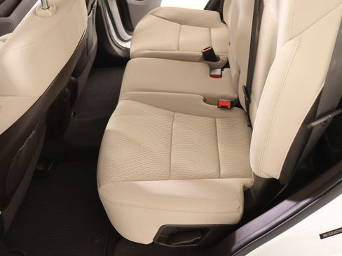 Used 2018 Hyundai Santa Fe Sport image 11