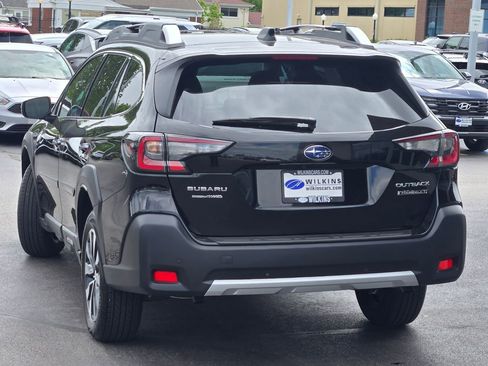 Used 2025 Subaru Outback Touring XT AWD/4WD image 16