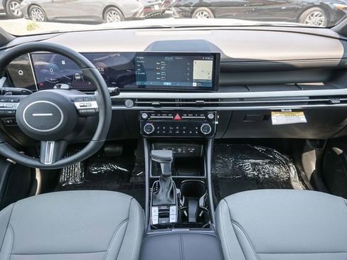 New 2025 Hyundai Santa Cruz Limited AWD/4WD image 13