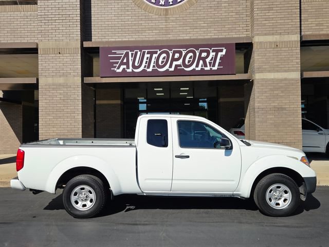 Used 2017 Nissan Frontier S RWD image 2