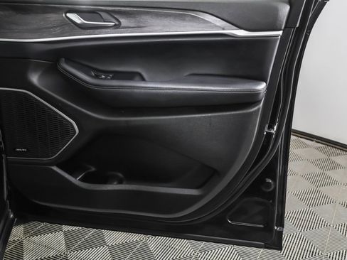 Used 2023 Jeep Grand Cherokee 4xe image 50