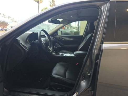 Certified 2023 INFINITI Q50 Luxe w/ Cargo Package image 4