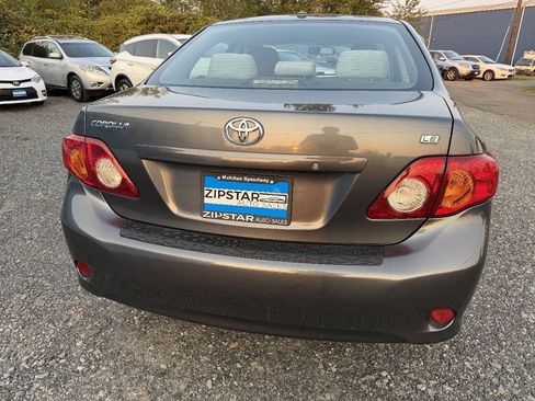 Used 2010 Toyota Corolla LE w/ All Weather Guard Pkg FWD image 4