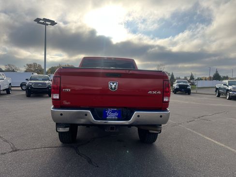 Used 2015 RAM 2500 SLT w/ Luxury Group image 6